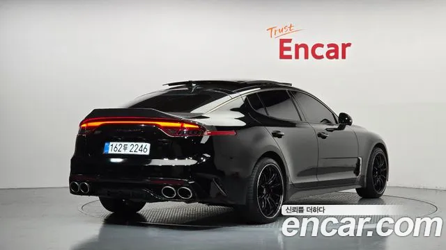 Kia Stinger 2022 thumb 2