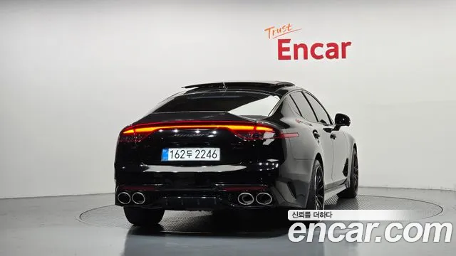 Kia Stinger 2022 thumb 4
