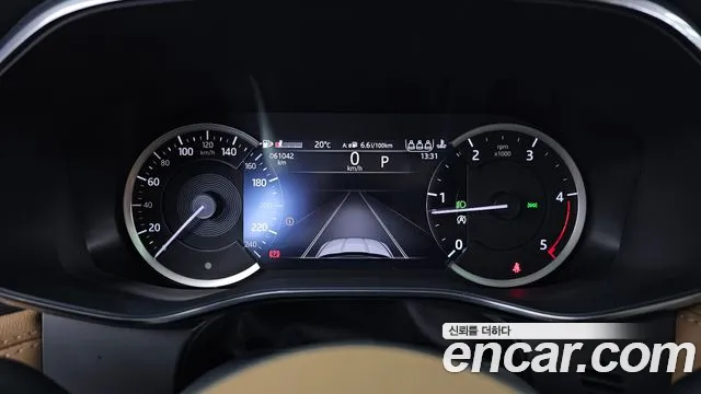 Jaguar F-Pace 2022 thumb 8