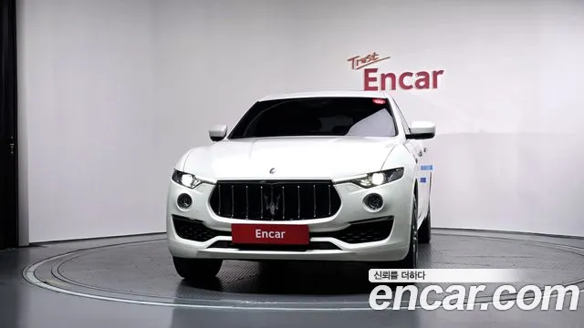 Maserati Levante 2019 thumb 3
