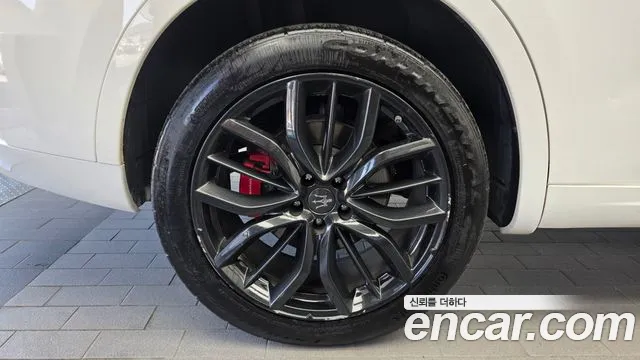 Maserati Levante 2019 thumb 5