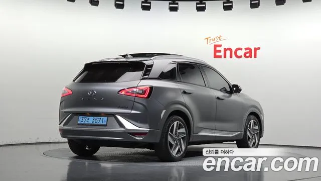 Hyundai Nexo 2021 thumb 2