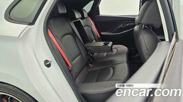 Hyundai i30 2019 thumb 11
