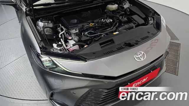 Toyota Camry 2025 thumb 6