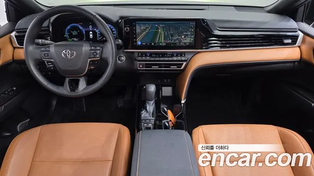 Toyota Camry 2025 thumb 7