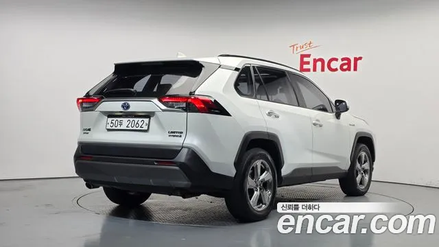 Toyota RAV4 2019 thumb 2