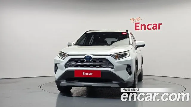 Toyota RAV4 2019 thumb 3