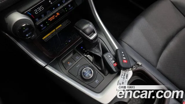 Toyota RAV4 2019 thumb 9