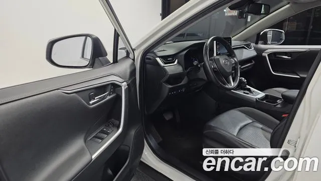 Toyota RAV4 2019 thumb 10