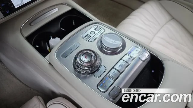 Genesis G90 2022 thumb 8