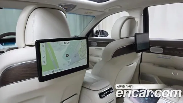 Genesis G90 2022 thumb 11