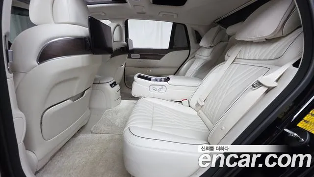 Genesis G90 2022 thumb 12
