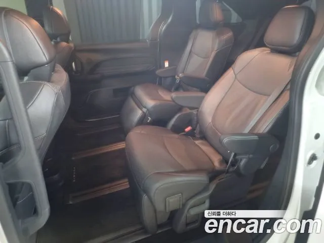 Toyota Sienna 2025 thumb 8