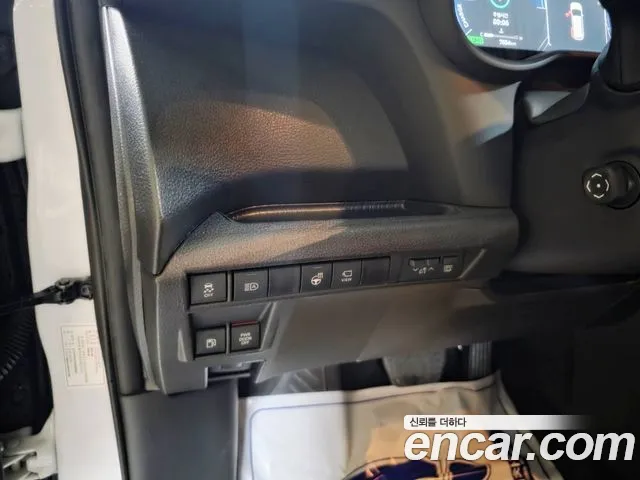 Toyota Sienna 2025 thumb 10