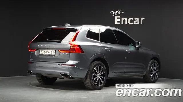 Volvo XC60 2020 thumb 2