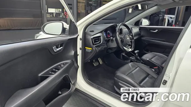 Kia Stonic 2019 thumb 10