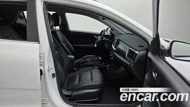 Kia Stonic 2019 thumb 11