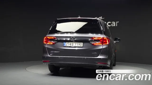 Honda Odyssey 2021 thumb 3