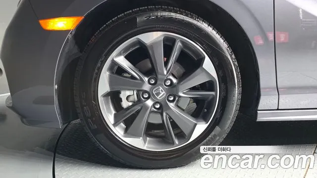 Honda Odyssey 2021 thumb 4