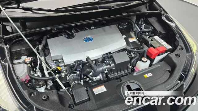 Toyota Prius 2021 thumb 6