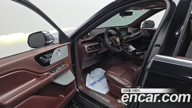 Lincoln Aviator 2021 thumb 10