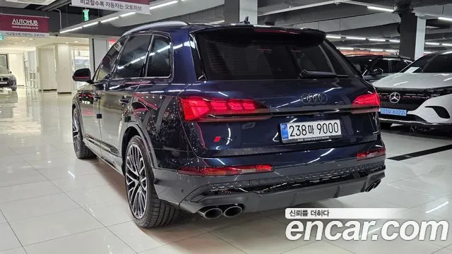Audi SQ7 2026 thumb 9