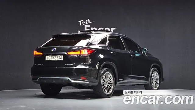 Lexus RX 2022 thumb 2