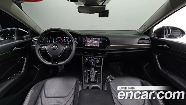Volkswagen Jetta 2021 thumb 6