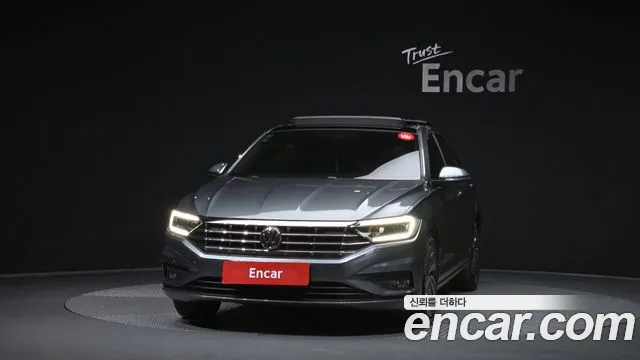 Volkswagen Jetta 2020 thumb 3