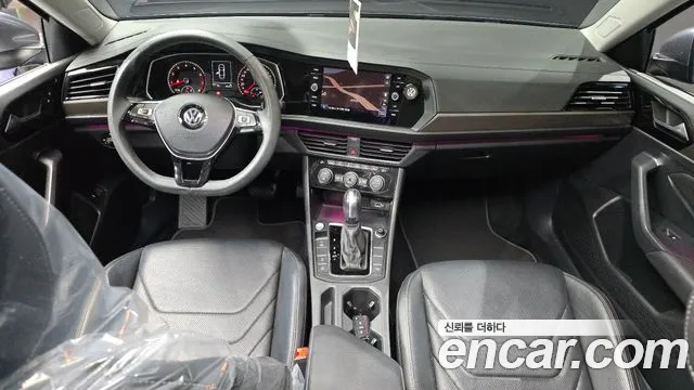 Volkswagen Jetta 2020 thumb 7
