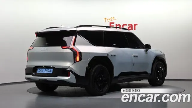 Kia EV9 2023 thumb 2