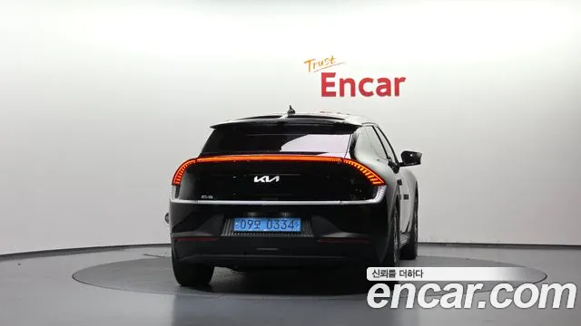 Kia EV6 2021 thumb 4