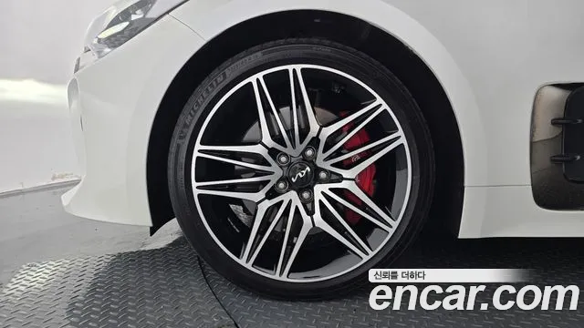 Kia Stinger 2022 thumb 5