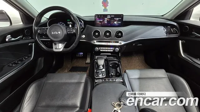 Kia Stinger 2022 thumb 7