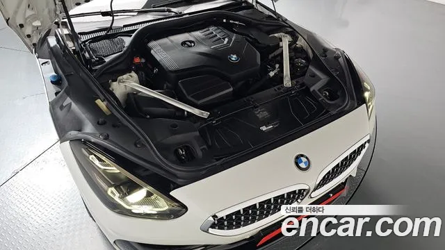 BMW Z4 2020 thumb 5