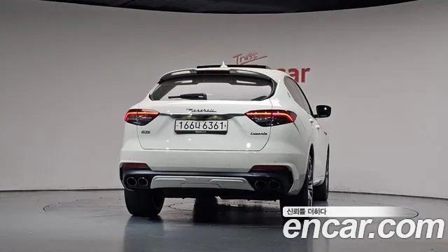 Maserati Levante 2020 thumb 3