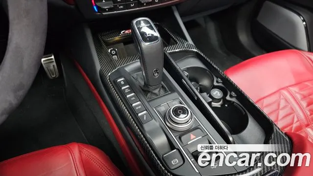 Maserati Levante 2020 thumb 8