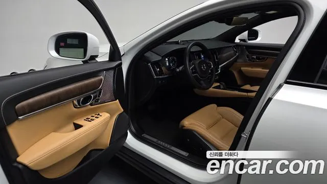 Volvo V90 2021 thumb 9