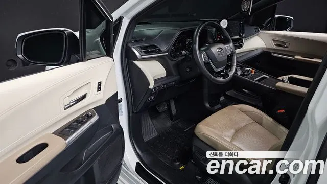 Toyota Sienna 2022 thumb 9