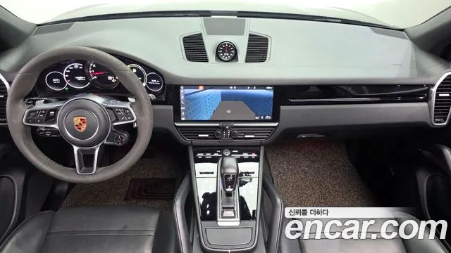 Porsche Cayenne 2019 thumb 7