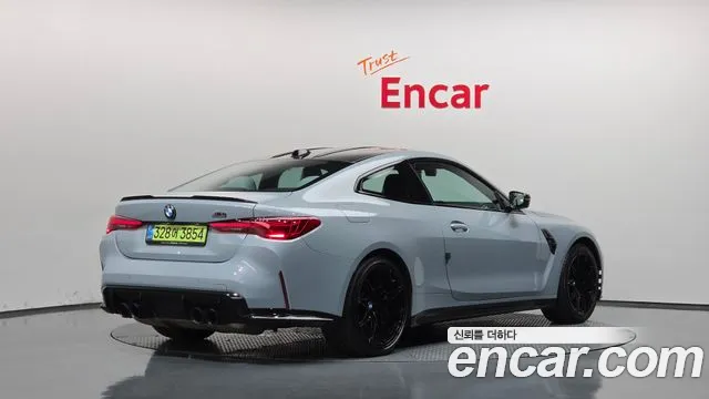 BMW M4 2025 thumb 2