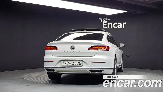 Volkswagen Arteon 2019 thumb 4