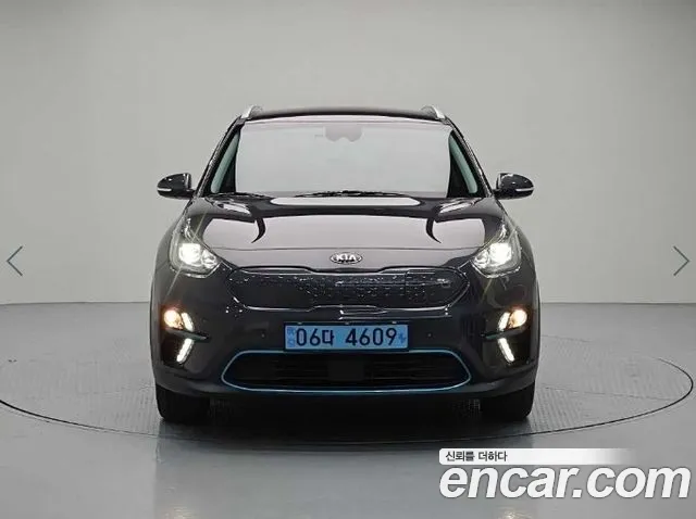 Kia Niro 2019 thumb 2
