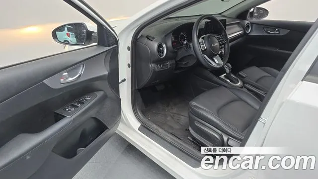 Kia K3 2022 thumb 10
