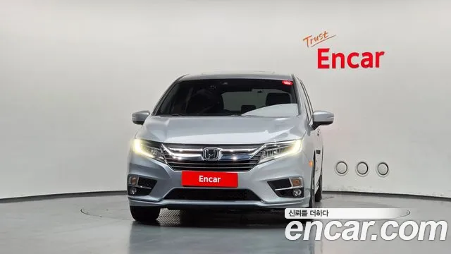 Honda Odyssey 2019 thumb 3