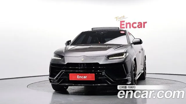 Lamborghini Urus 2024 thumb 3