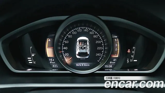 Volvo V40 2019 thumb 8