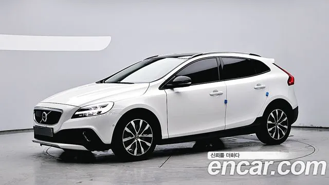 Volvo V40 2019 thumb 12