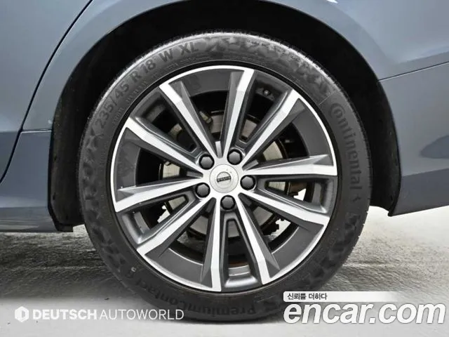 Volvo S60 2022 thumb 5