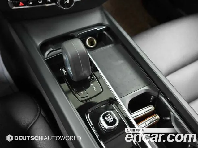 Volvo S60 2022 thumb 9